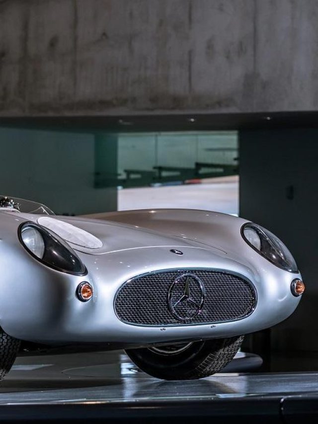 cropped-Worlds-most-expensive-car-it-costs-more-than-you-think.jpg