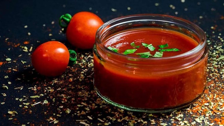 Earn Millions From Tomato Sauce Business Start like this