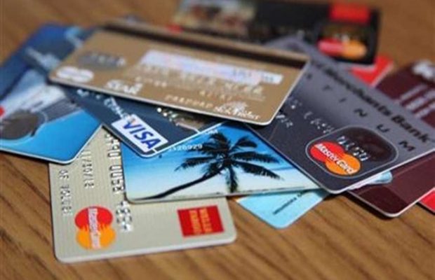 credit-card-reuters-620x400