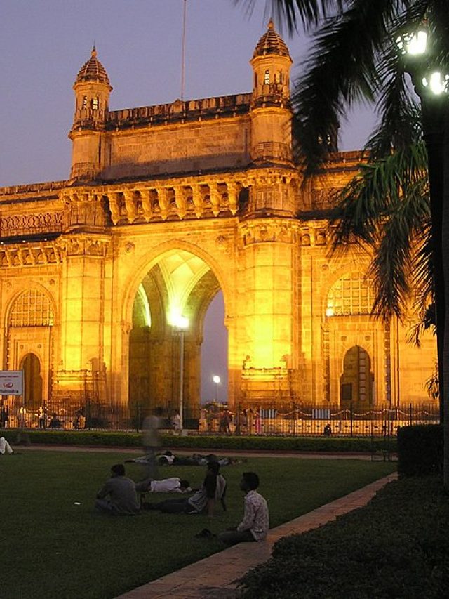 800px-Gateway-of-India
