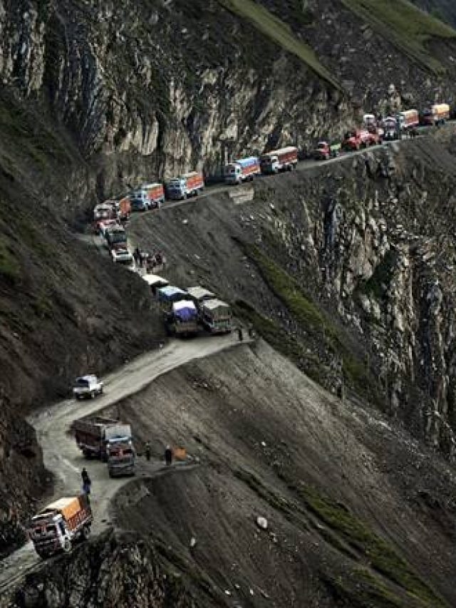 dangerous-roads-7-med