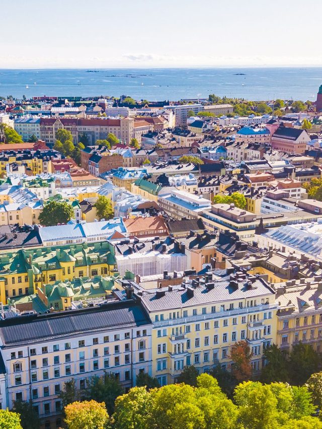 helsinki-finland-BORDERFINLAND0721-70e2abcba5d140e88cfe152baff03758