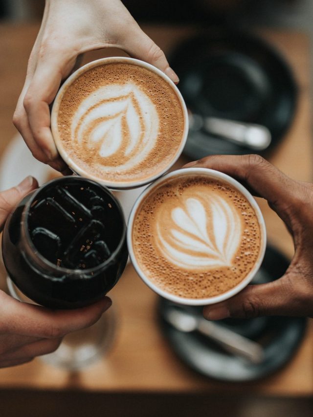 photo-1495474472287-4d71bcdd2085