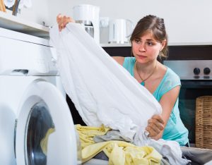 Easy Hacks White clothes turned yellow? So follow these tricks to clean