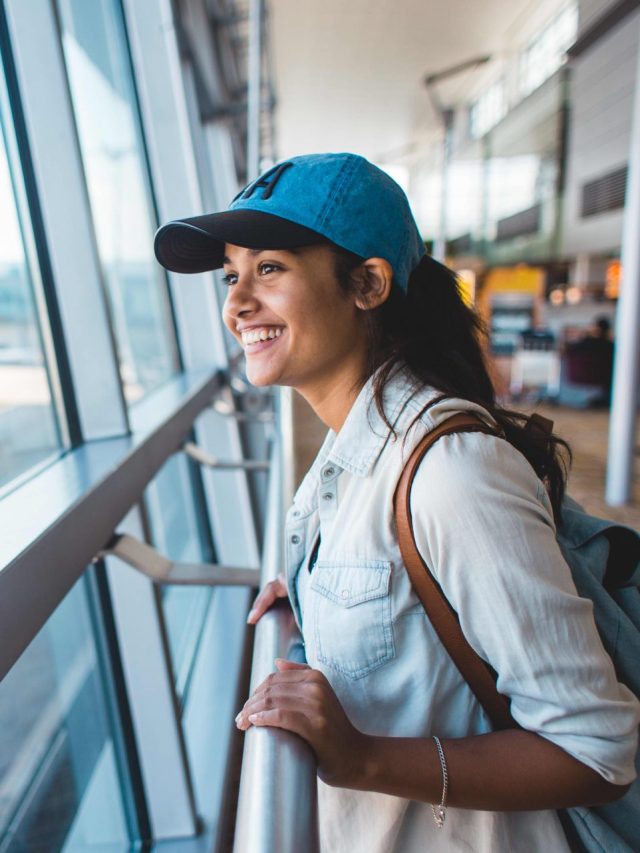 106146472-1569344643220travel-adventure-airport-girl-waiting-smile-plane-backpack-happy-teen_t20_e824lm