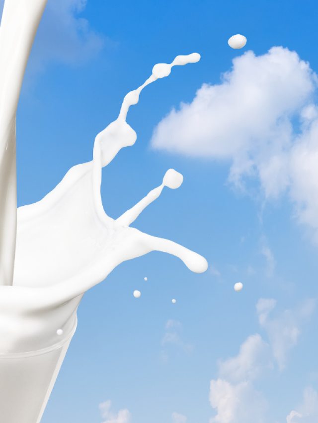 illustration-milk-in-glass