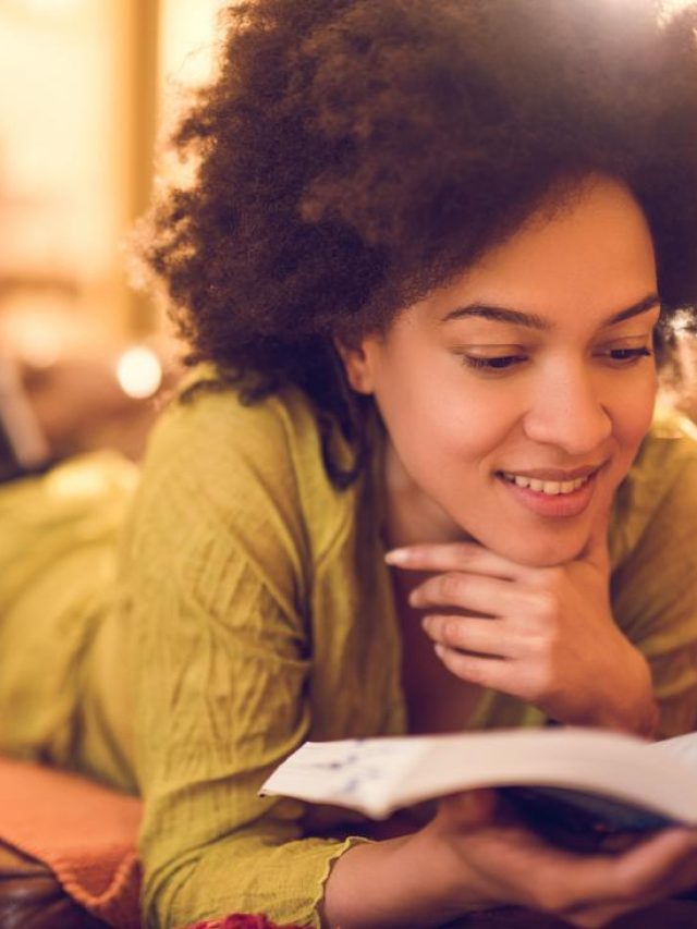 woman-reading-or-studying