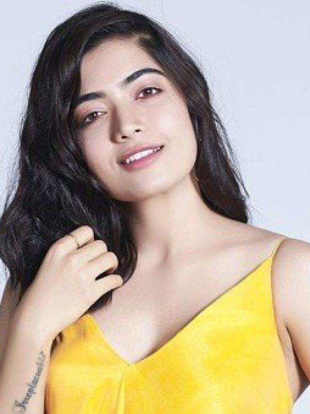 xrashmika-1625227115-1659782429.jpg.pagespeed.ic.MV4lvDvay3