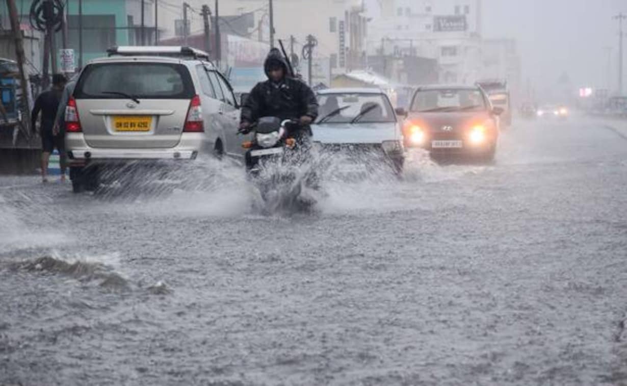 sbke40g_gujarat-rain-pti_625x300_14_September_21