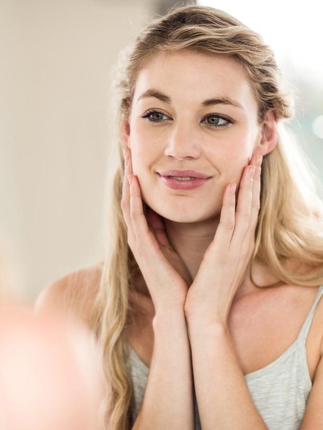 10-Effective-Ways-To-Moisturize-Your-Skin-Naturally-3