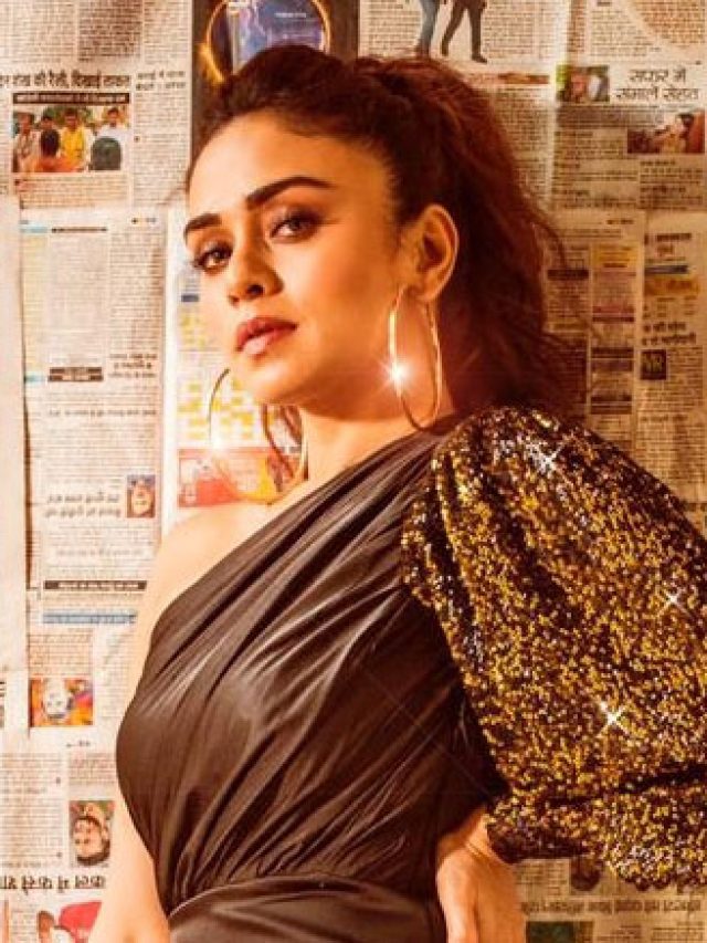 amruta-khanvilkar-turns-into-black-diva-in-virtual-world-0001