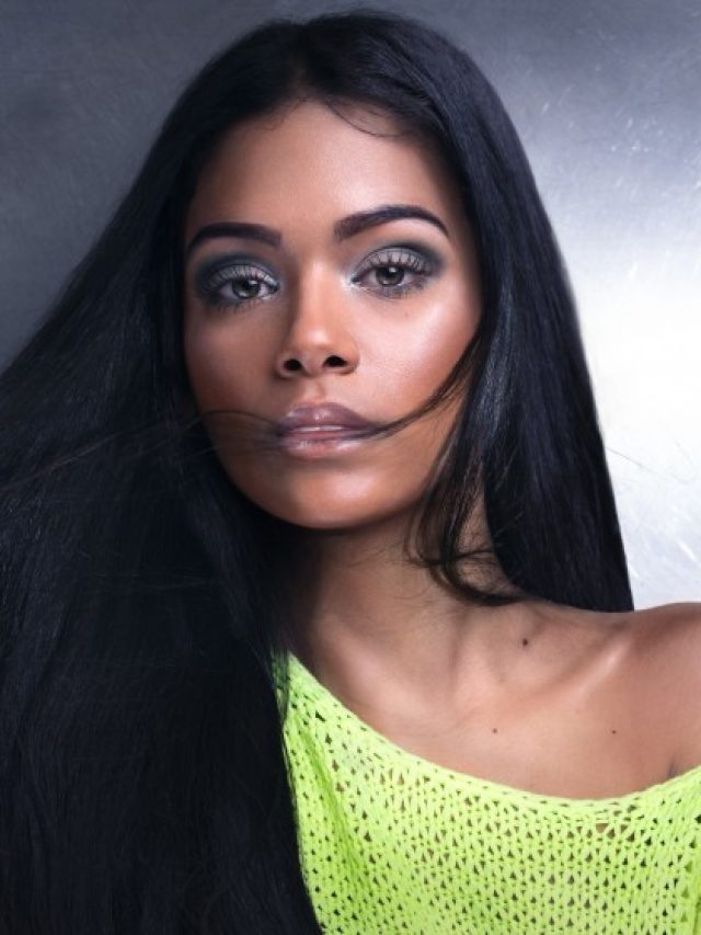 best-clothing-colors-for-dark-skin