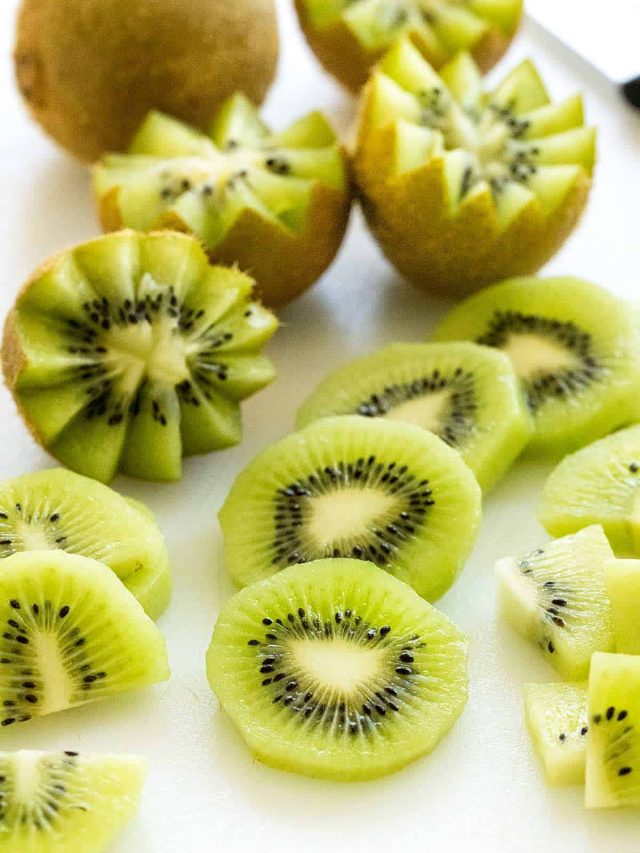 how-to-cut-a-kiwi-10