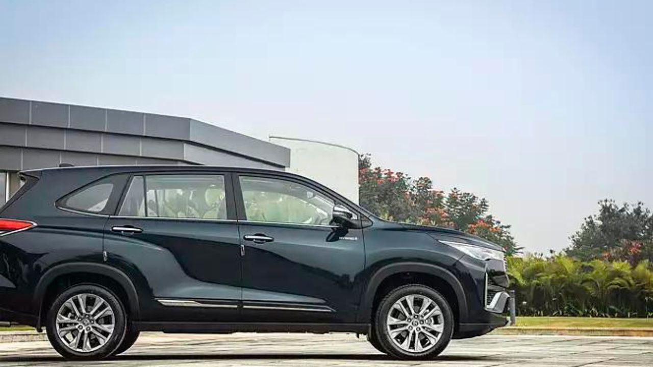 7 Seter Cars in India