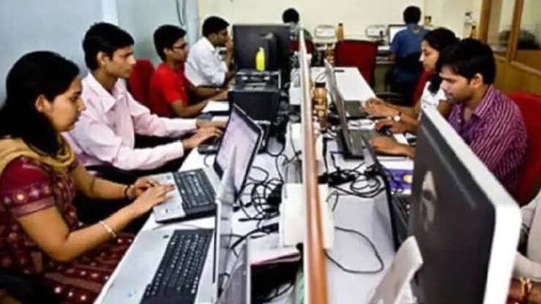 Government Employee News