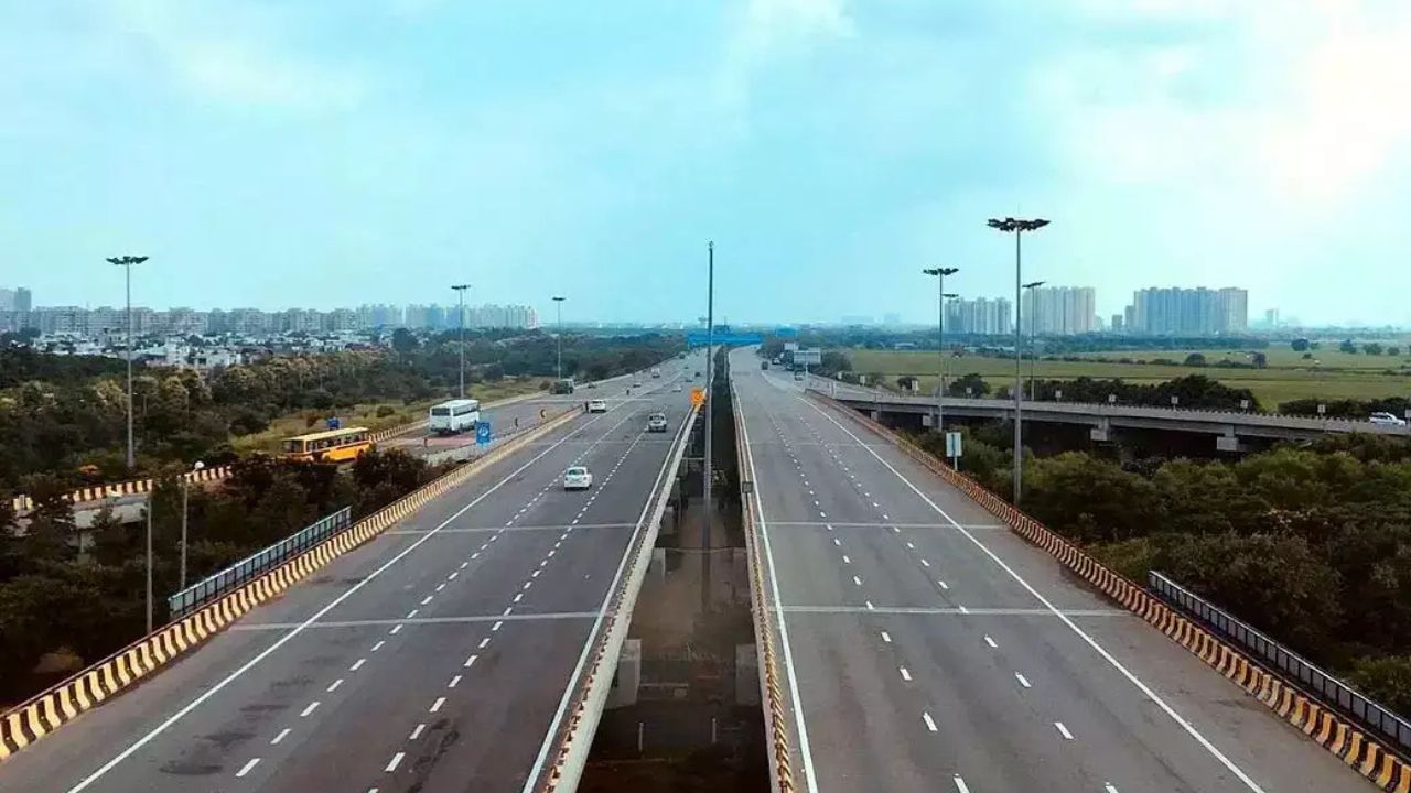 Mumbai Agra Highway