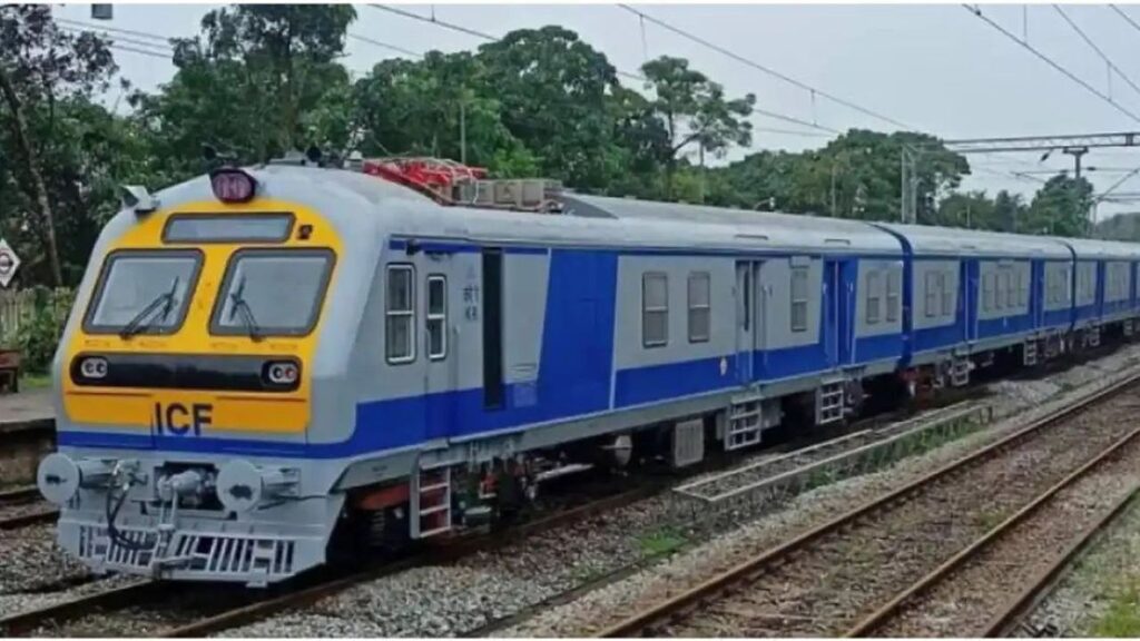 Bhusawal-Igatpuri MEMU Train