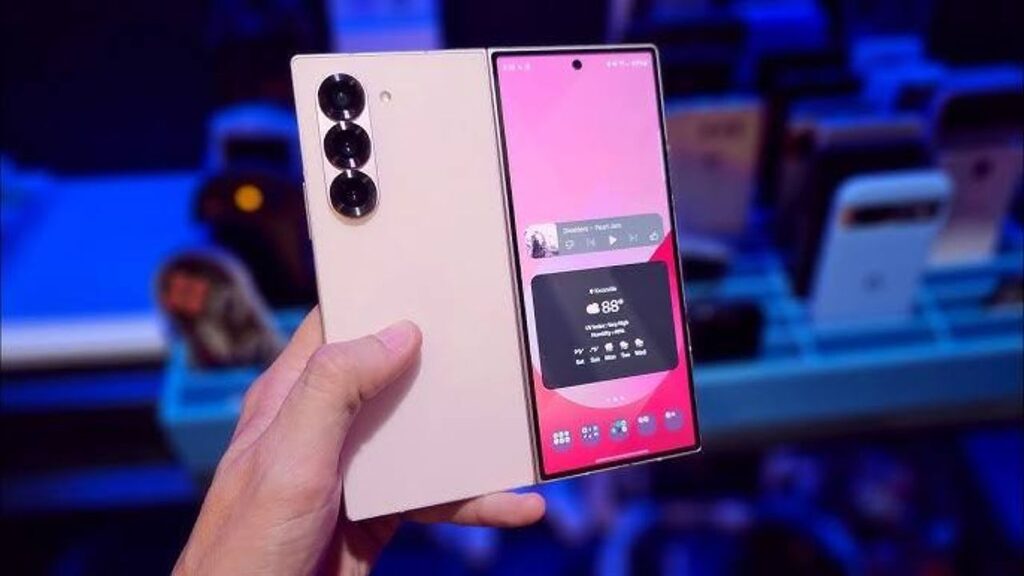 Samsung Galaxy Z Fold 6